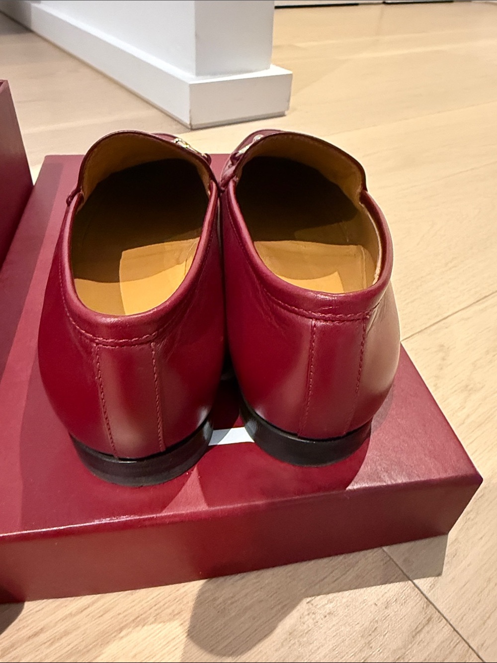Gucci Jordaan horsebit-detailed leather loafers (rosso ancora/burgundy 37EU) - Picture 8 of 9